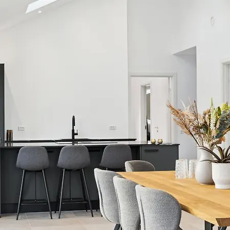 Holiday home Pauliina - 1-1km From The Sea By Interhome