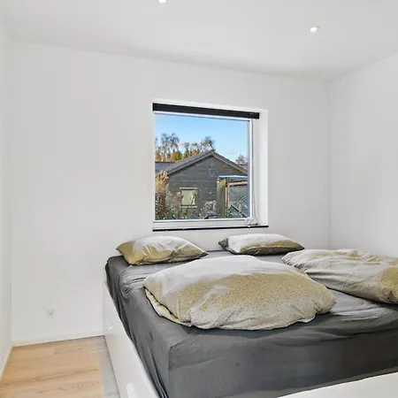 Holiday home Pauliina - 1-1km From The Sea By Interhome Gilleleje