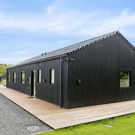 Holiday home Pauliina - 1-1km From The Sea By Interhome Gilleleje